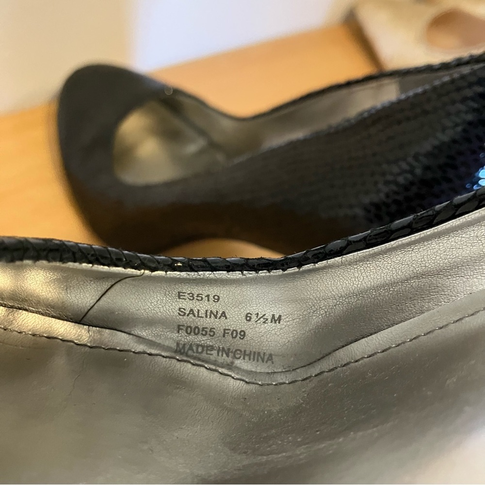 Calvin Klein Salina Python Print Black Heels 6.5 - image 5